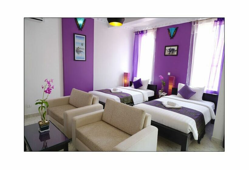 اتاق لوکس با بالکن, Paris Angkor Boutique