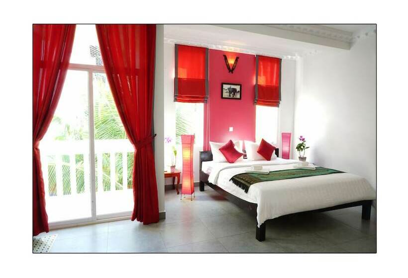 اتاق لوکس یک تخته, Paris Angkor Boutique