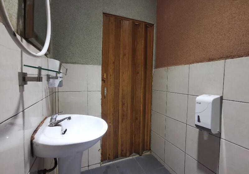 اتاق استاندارد, Lodge 37