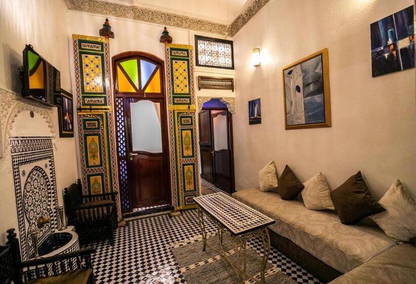 اتاق استاندارد, Riad Skilfo