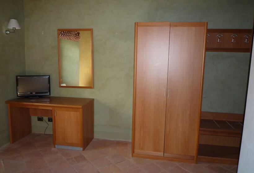 Habitación Estàndard Individual, Ecoalbergo Bracciano