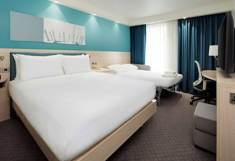 غرفة عائلية, Hampton By Hilton London Docklands