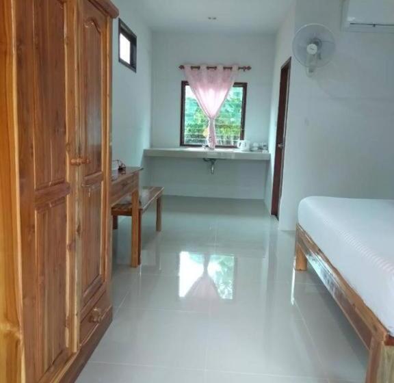 اتاق سوپریور با بالکن, Lanta Cottage   Sha Plus