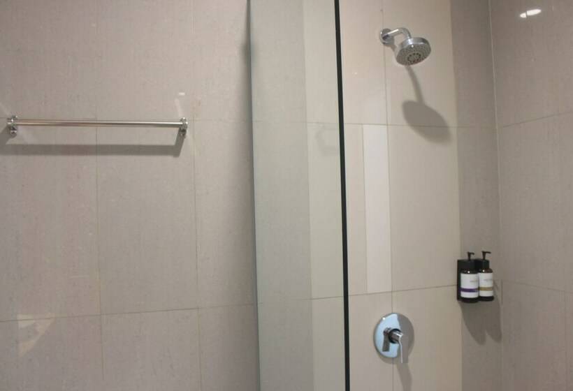 اتاق لوکس, Mercure Jayapura