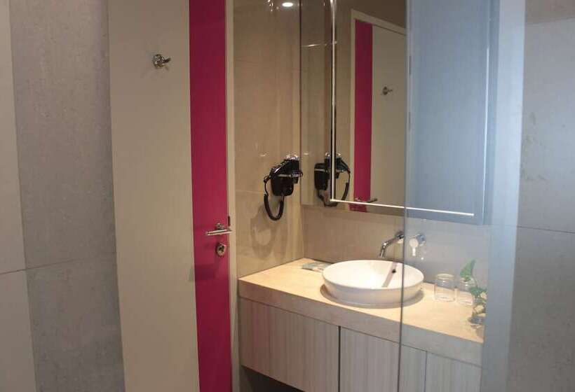 اتاق استاندارد, Mercure Jayapura