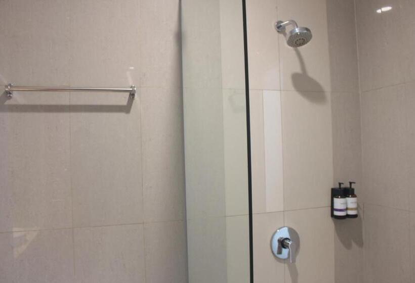 اتاق استاندارد, Mercure Jayapura