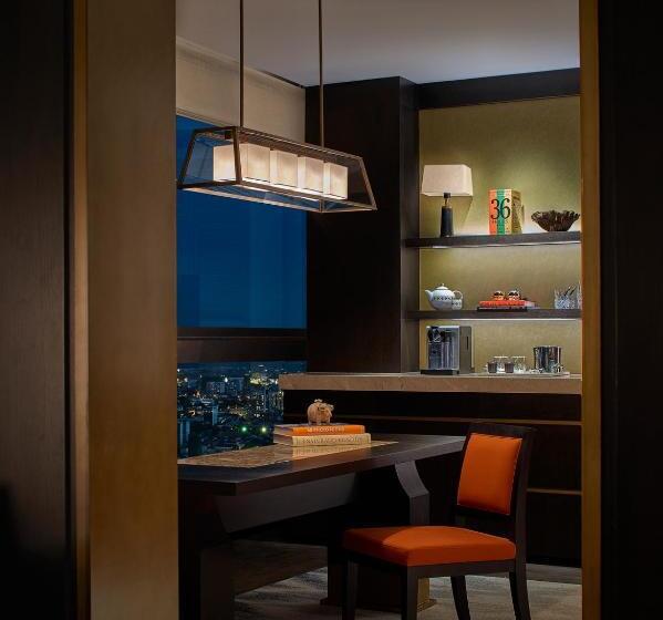 سوییت, Rosewood Phnom Penh