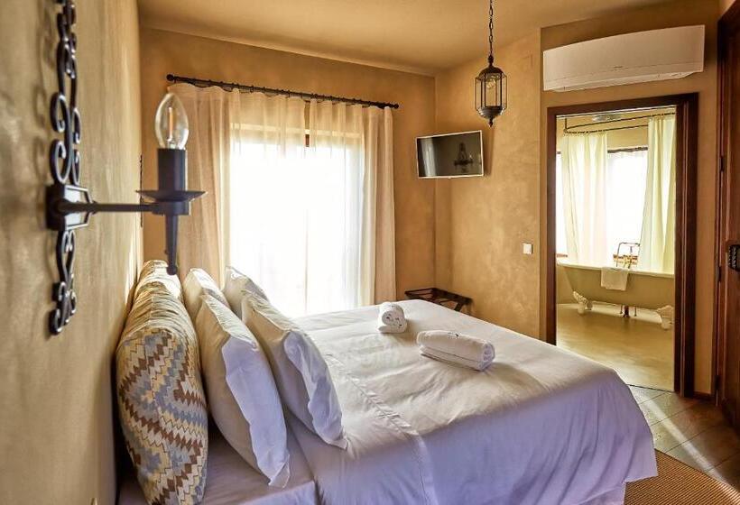 اتاق لوکس با چشم‌انداز دریا, Silver Coast Beach Residence