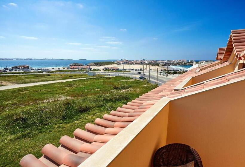 اتاق استاندارد با بالکن, Silver Coast Beach Residence