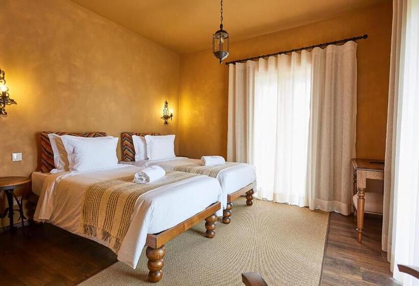 اتاق لوکس با چشم‌انداز دریا, Silver Coast Beach Residence