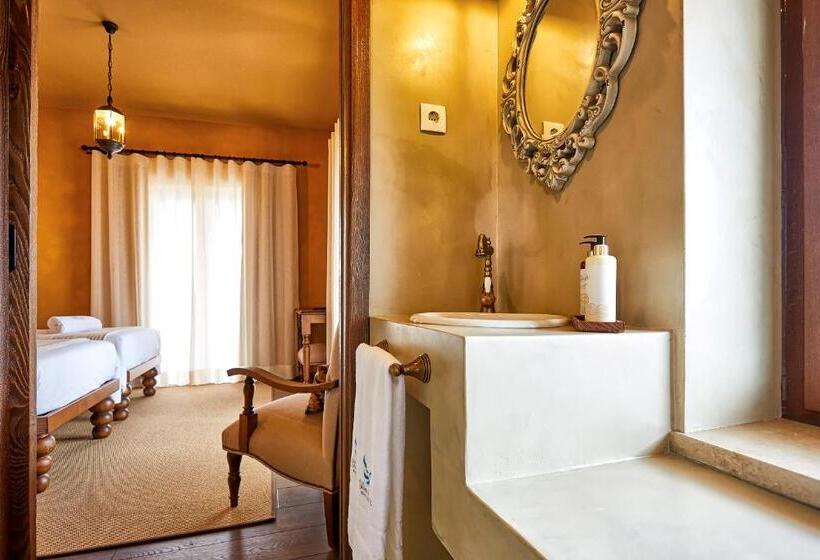 اتاق لوکس با چشم‌انداز دریا, Silver Coast Beach Residence