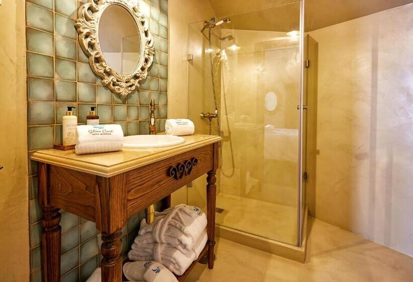 اتاق استاندارد با بالکن, Silver Coast Beach Residence