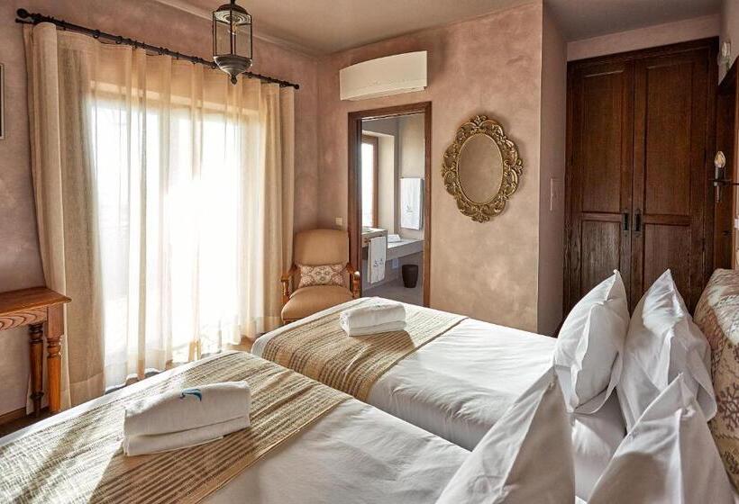 اتاق لوکس با چشم‌انداز دریا, Silver Coast Beach Residence