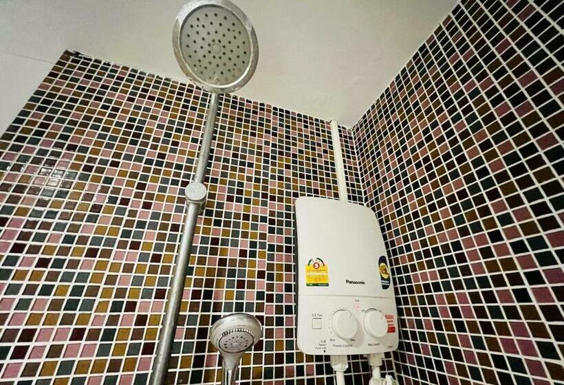 آپارتمان 1 خوابه با بالکن, Inn Kham Apartment
