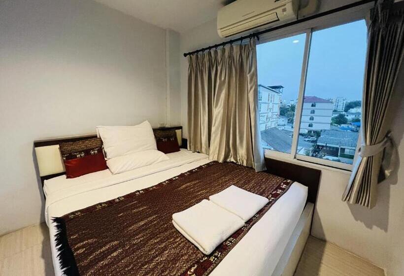 آپارتمان 1 خوابه با بالکن, Inn Kham Apartment