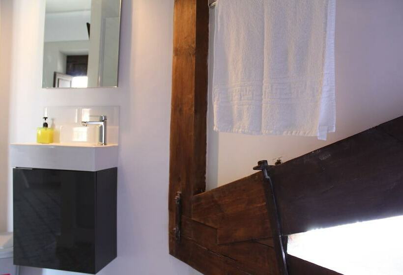 اتاق استاندارد, Nwt Paradise Urban Hostel