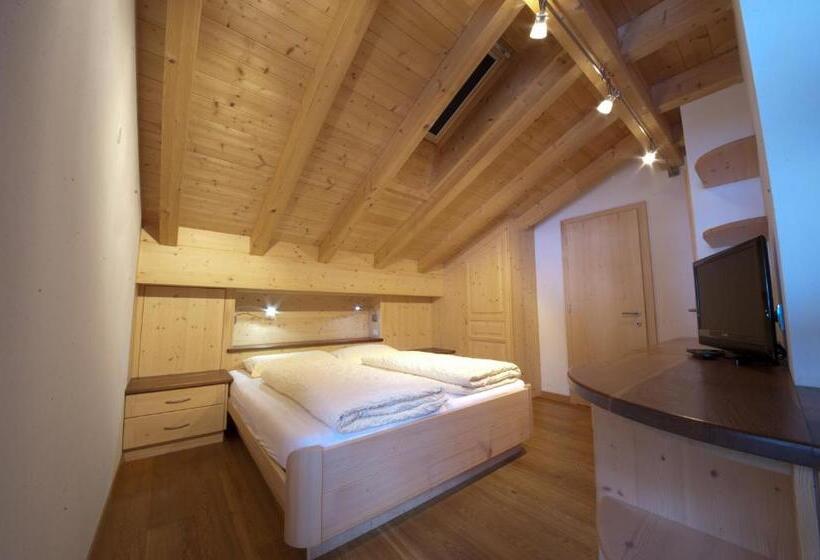 2 Bedrooms Apartment Mountain View, Appartamenti Villa Olympia