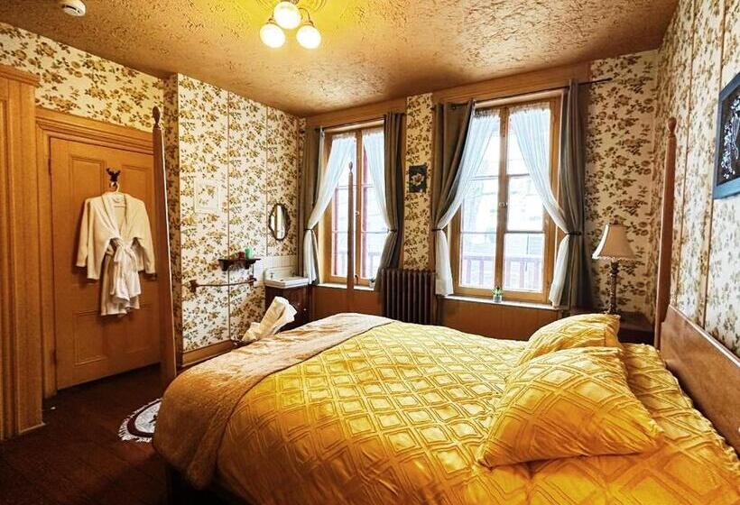 اتاق استاندارد با سرویس بهداشتی مشترک, B&b Au Petit Roi