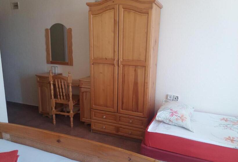 اتاق استاندارد, Family Hotel Casablanca Green