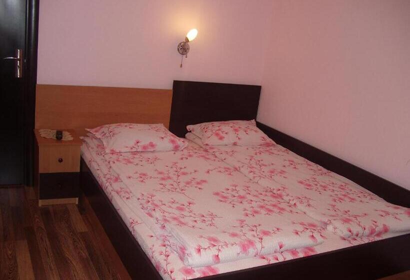 اتاق استاندارد, Family Hotel Dalia