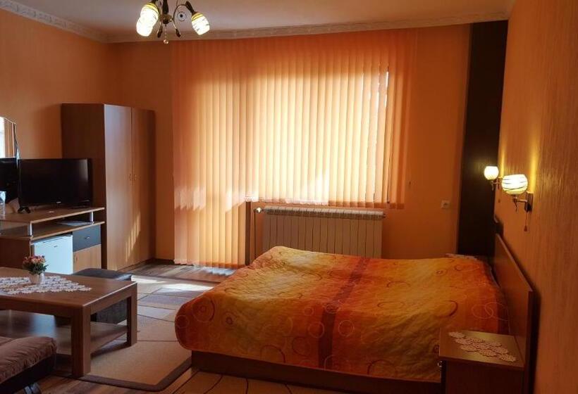 سوییت, Family Hotel Dalia