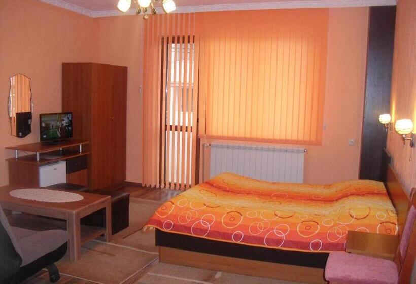 سوییت, Family Hotel Dalia