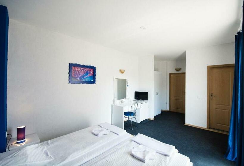 اتاق استاندارد, Family Hotel Four Seasons Tsarevo