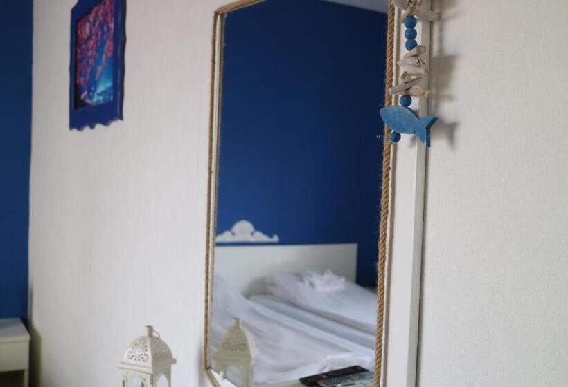 اتاق استاندارد, Family Hotel Four Seasons Tsarevo