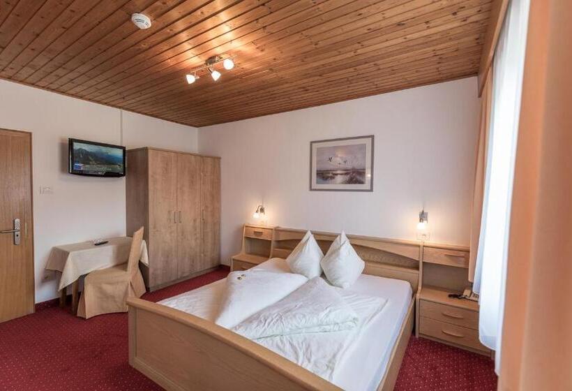 اتاق کلاسیک یک تخته, B&b Feldmessner