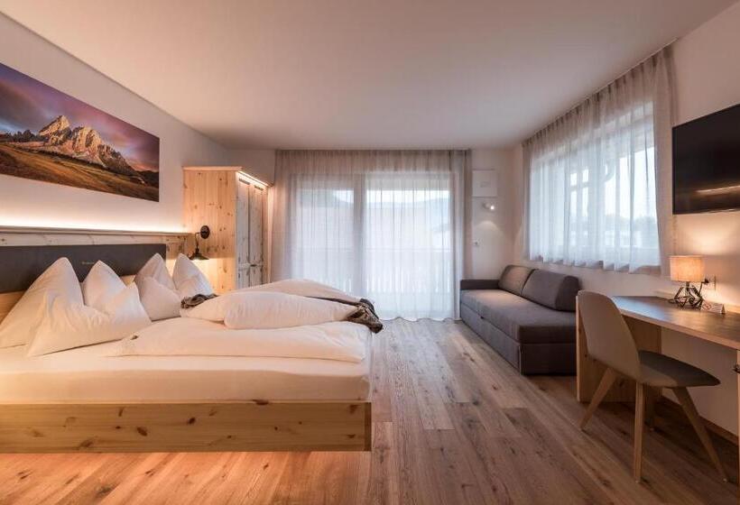 اتاق لوکس, B&b Feldmessner