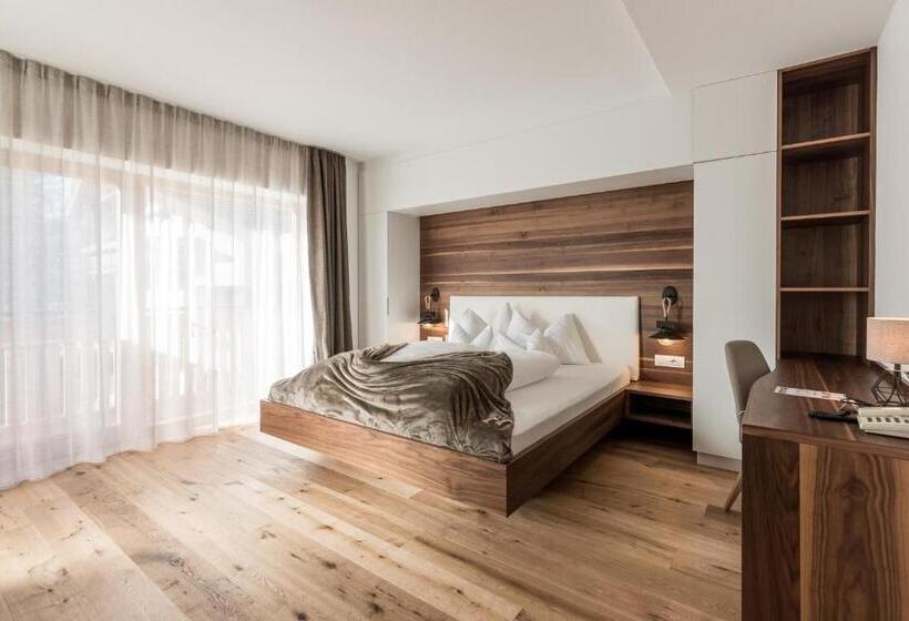اتاق لوکس, B&b Feldmessner