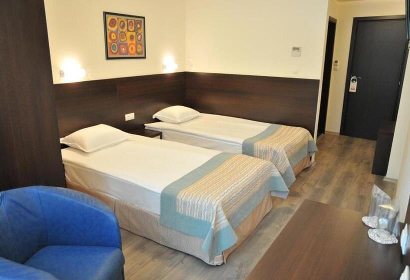 اتاق استاندارد, Burgas Free University