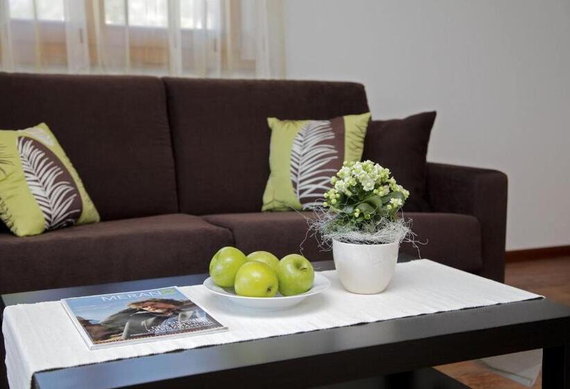 Comfort room with balcony, Garni Paler