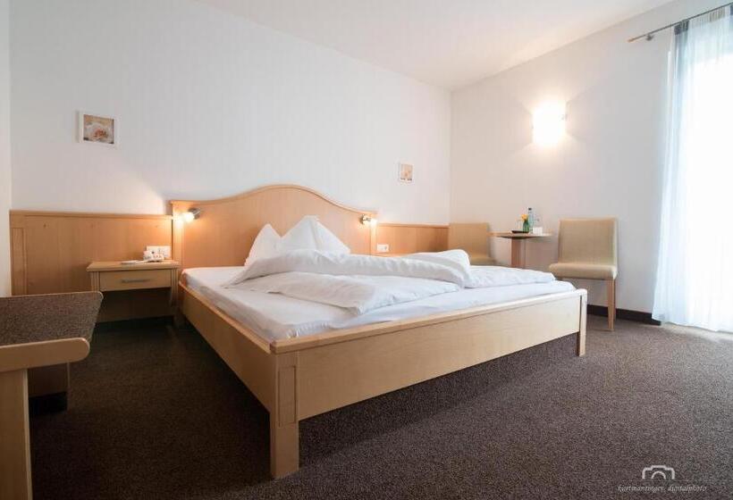 سوئیت با بالکن, Kreuzstein Bed&breakfast