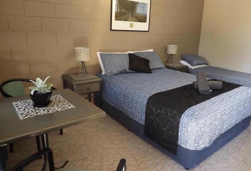 اتاق استاندارد, Sunbird Motel