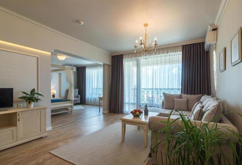 آپارتمان 1 خوابه با چشم‌انداز دریا, Sunny Castle Hotel   All Inclusive And Free Parking