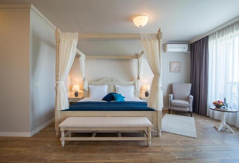 آپارتمان 1 خوابه با چشم‌انداز دریا, Sunny Castle Hotel   All Inclusive And Free Parking