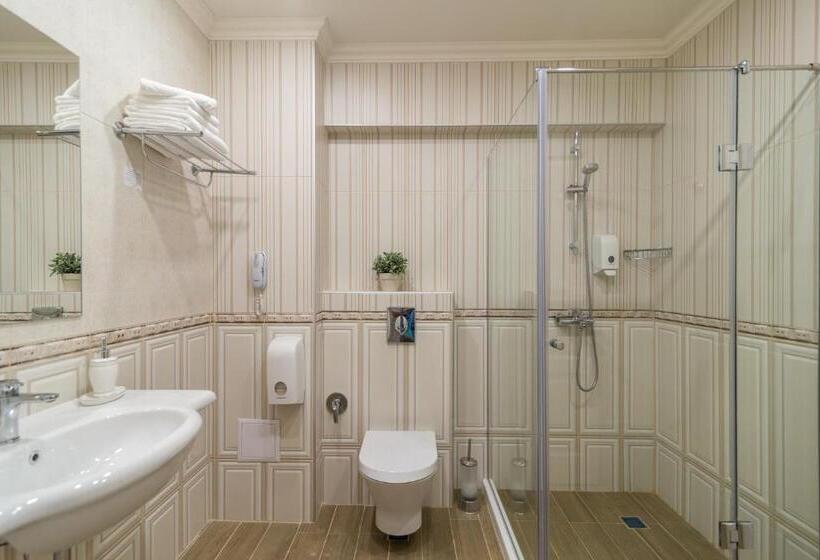 اتاق استاندارد با بالکن و چشم‌انداز دریا, Sunny Castle Hotel   All Inclusive And Free Parking