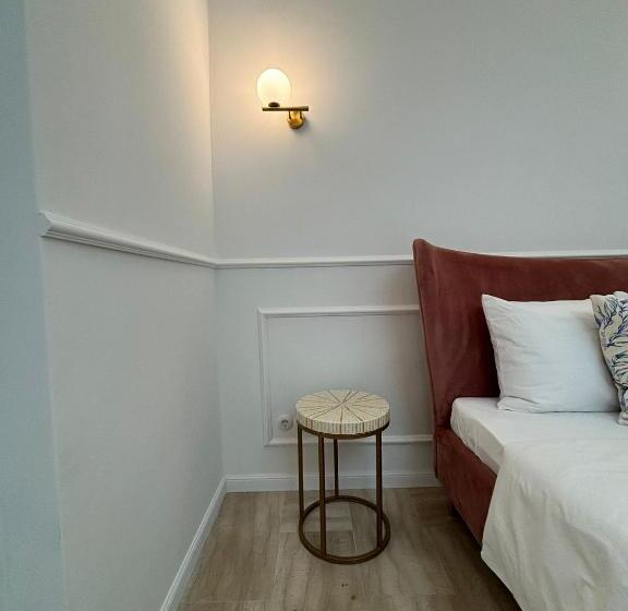 اتاق لوکس, Via Polonia   Boutique Studios Corfu