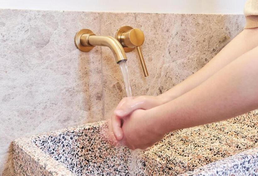 اتاق استاندارد با تخت بزرگ برای معلولان, Equilicuá