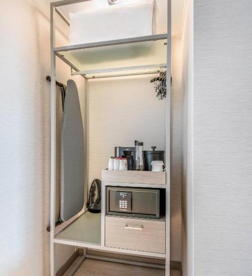 اتاق استاندارد با 2 تخت دوبل, Ac Hotel Asheville Downtown