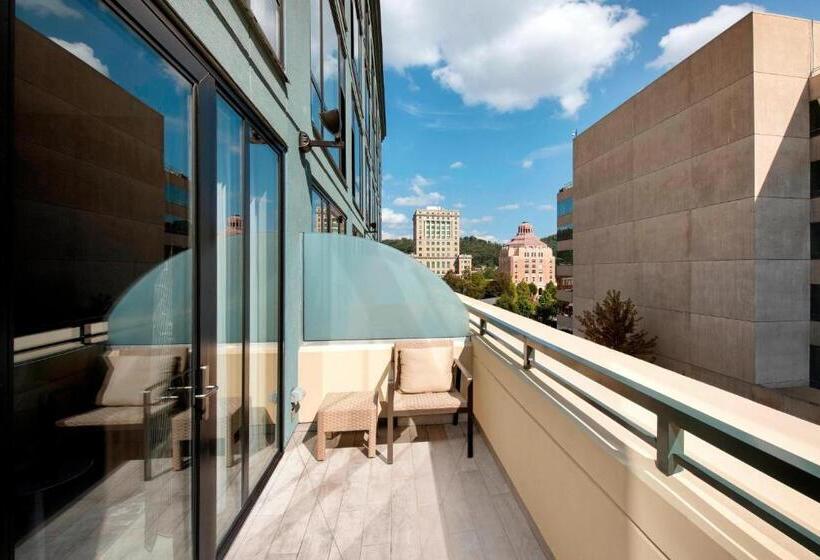 اتاق استاندارد با 2 تخت دوبل, Ac Hotel Asheville Downtown