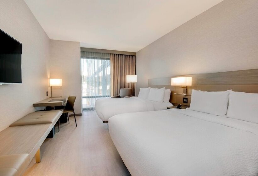 اتاق استاندارد با 2 تخت دوبل, Ac Hotel Asheville Downtown