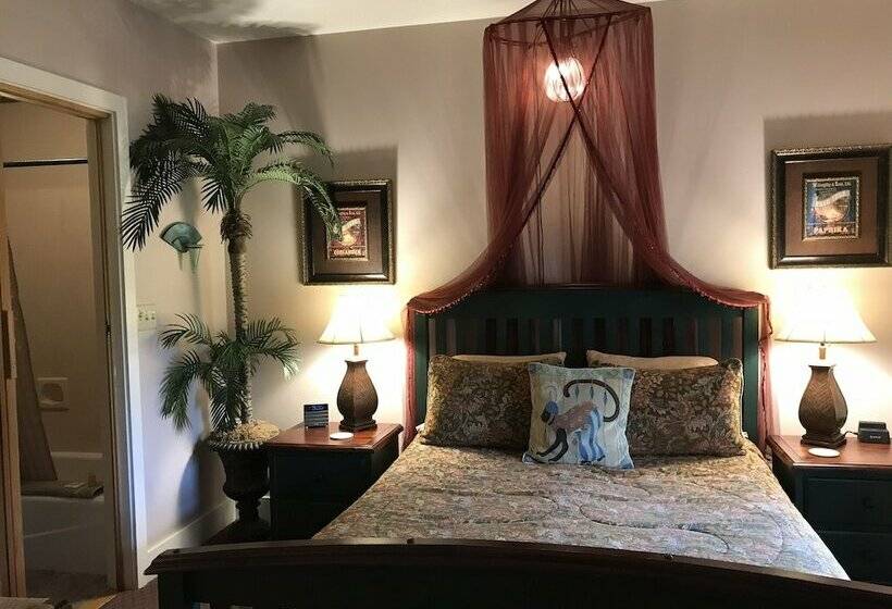 اتاق لوکس, Arden Forest Inn
