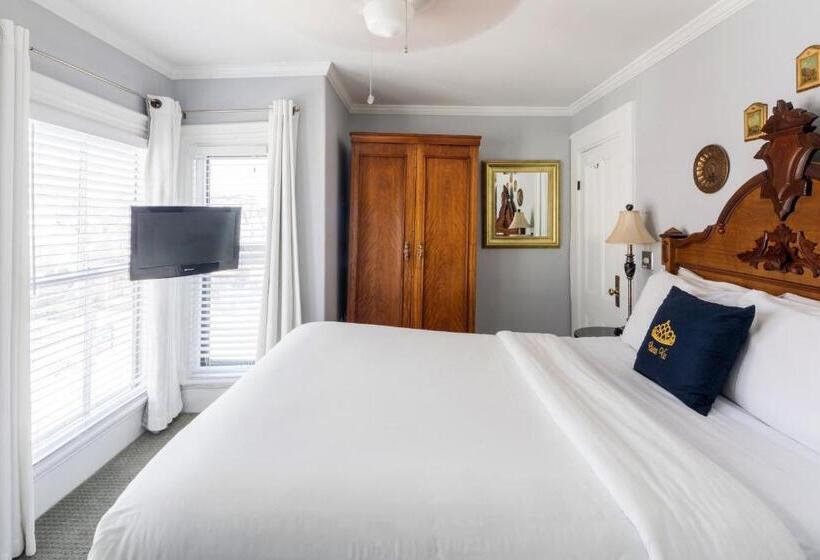 اتاق استاندارد, Queen Vic Guest House