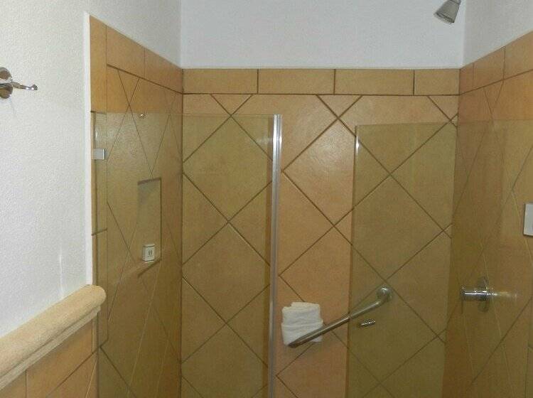 اتاق استاندارد, 9 Manantiales