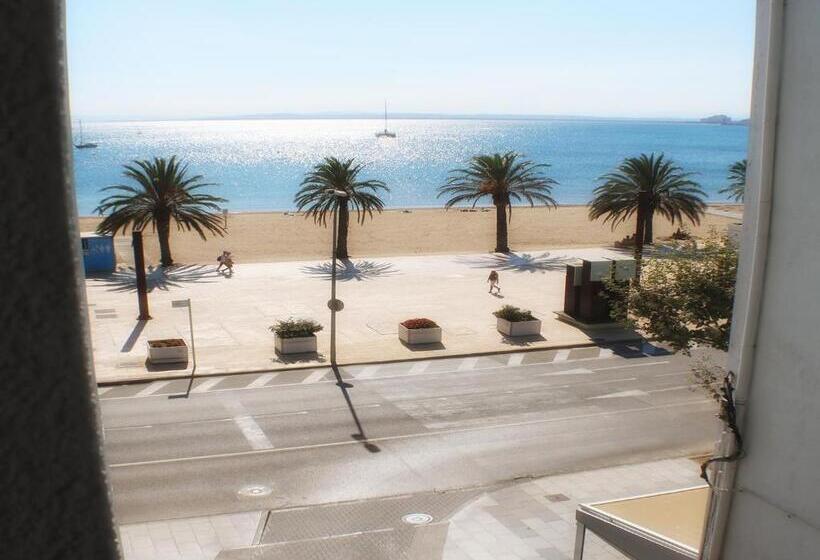 اتاق اساندارد با چشم‌انداز جانبی به دریا, Parc