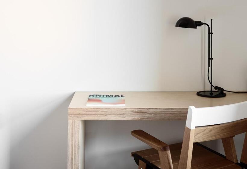 اتاق استاندارد, The Robey, Chicago, A Member Of Design Hotels