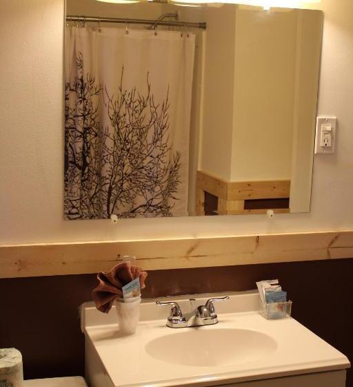 اتاق استاندارد با 2 تخت دوبل, Trail S End Motel Downtown Lewistown
