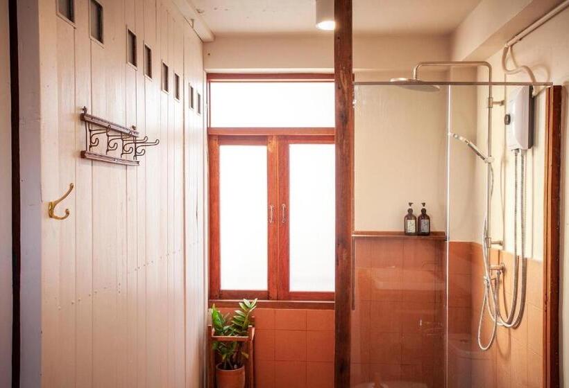 اتاق استاندارد با چشم‌انداز, Mana Craft Stay